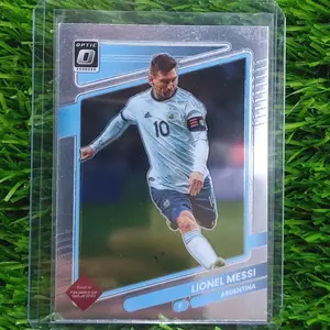 Kartu bola Lionel Messi Argentina 2021-22 Panini Optic World Cup Qatar 2022 #1