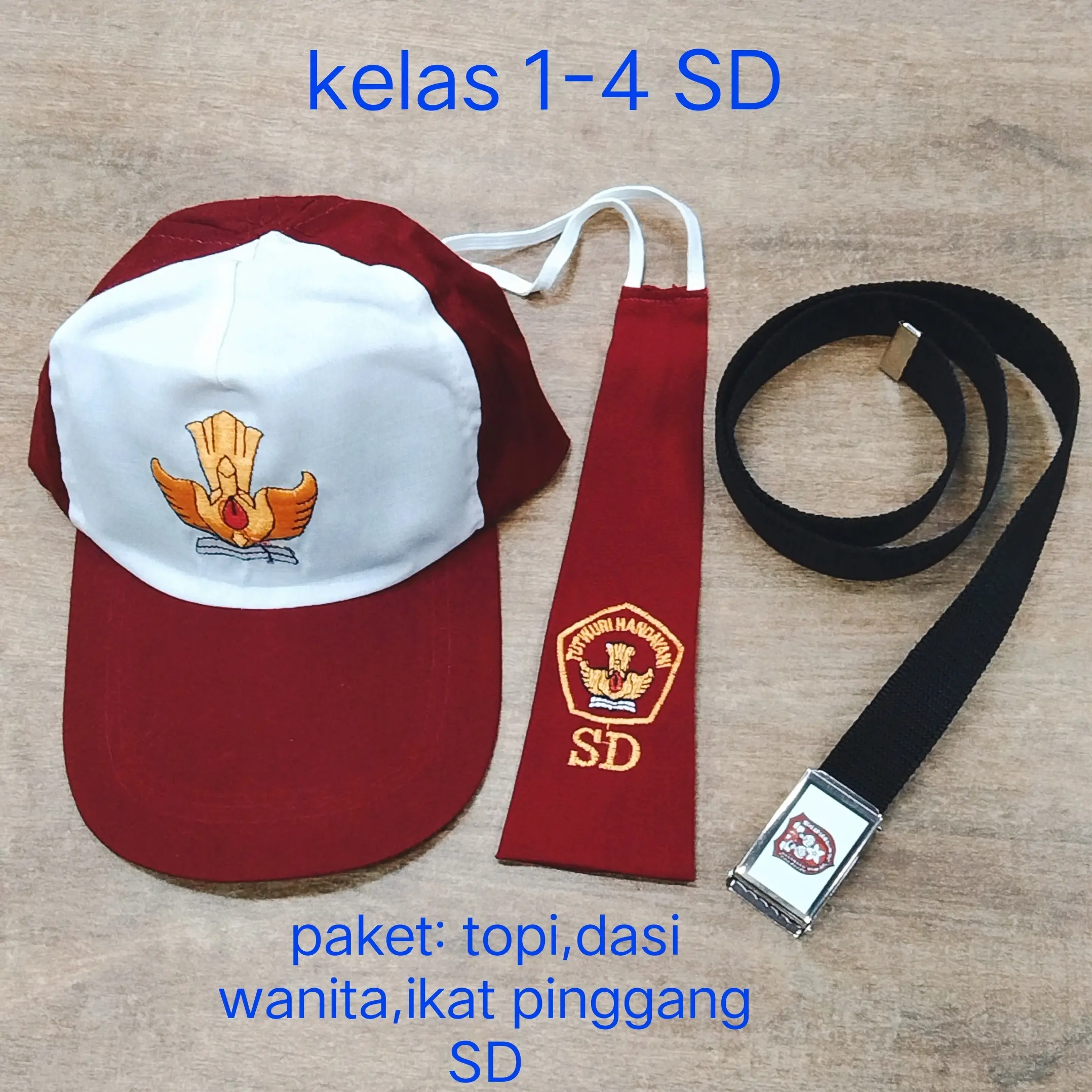 paket SD isi topi merah putih,dasi wanita dan ikat pinggang SD seragam