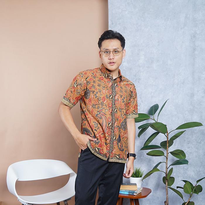 Gambar Nona Rara - PABLO M0130 -  Baju atasan batik kemeja pria modern - S dari Nona Rara Batik Kota Administrasi Jakarta Timur Tokopedia