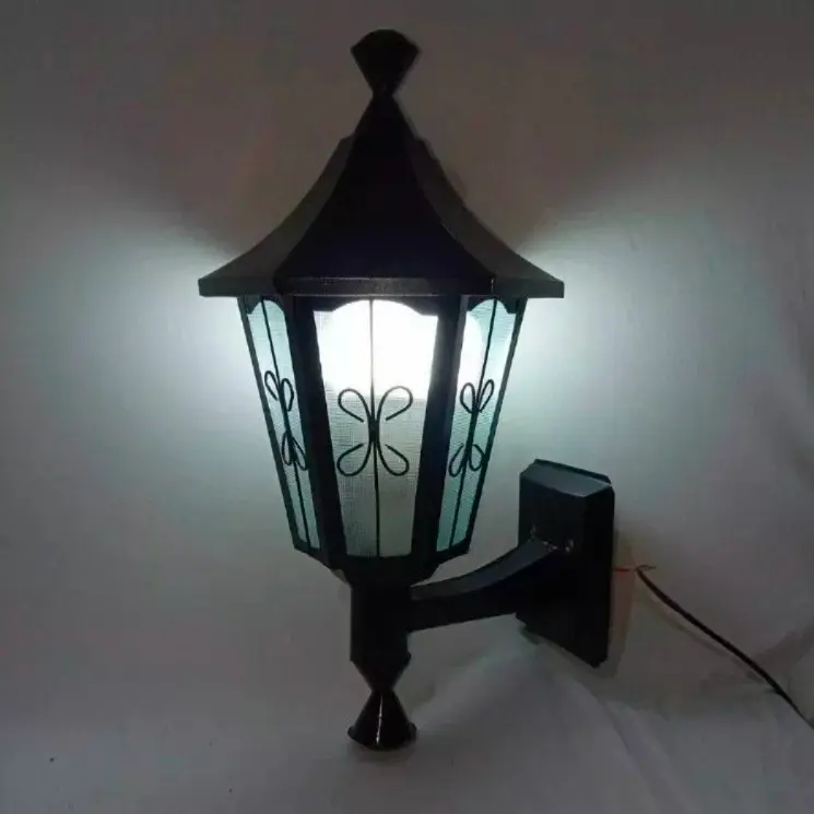 Lampu Dinding Tempel Indoor/Outdoor Model Klasik