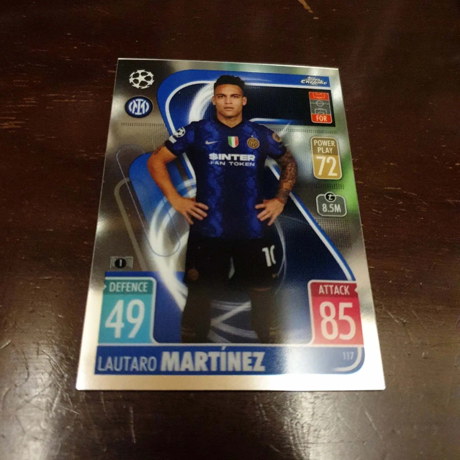 Kartu bola inter lautaro martinez topps chrome match attax 2022