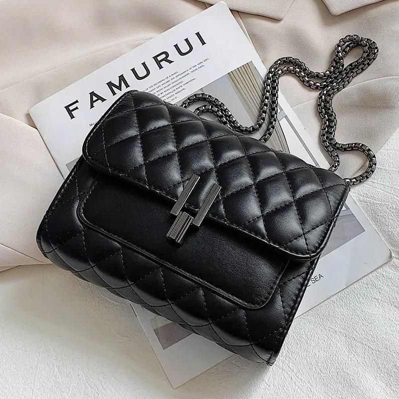 TAS SELEMPANG CHELSY SLING BAG WANITA QUILTED THEME CHAIN STRAP