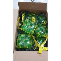 Gambar HIASAN LAMPU KETUPAT LEBARAN HARI RAYA IDUL FITRI KETUPAT - ketupat kecil dari Jaspart Kota Administrasi Jakarta Barat 2 Tokopedia