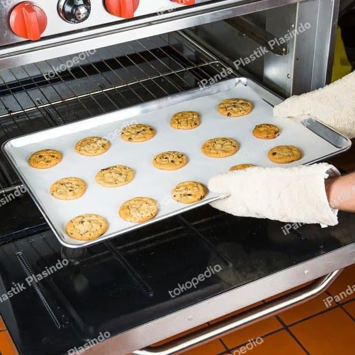 Baking Paper Kertas Panggang Roti & Kue Anti Lengket U.40 cm x 60 cm 1