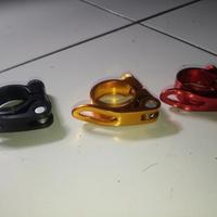 Gambar seatclamp 31.8 klem tiang jok sepeda alloy dari arie xc hobby shop Kota Depok 4 Tokopedia
