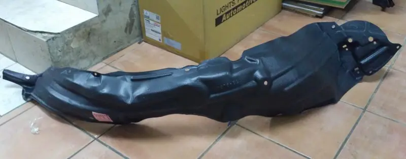 LINER INNER FENDER DEPAN YARIS 2012 13 14 BAKPAO 2