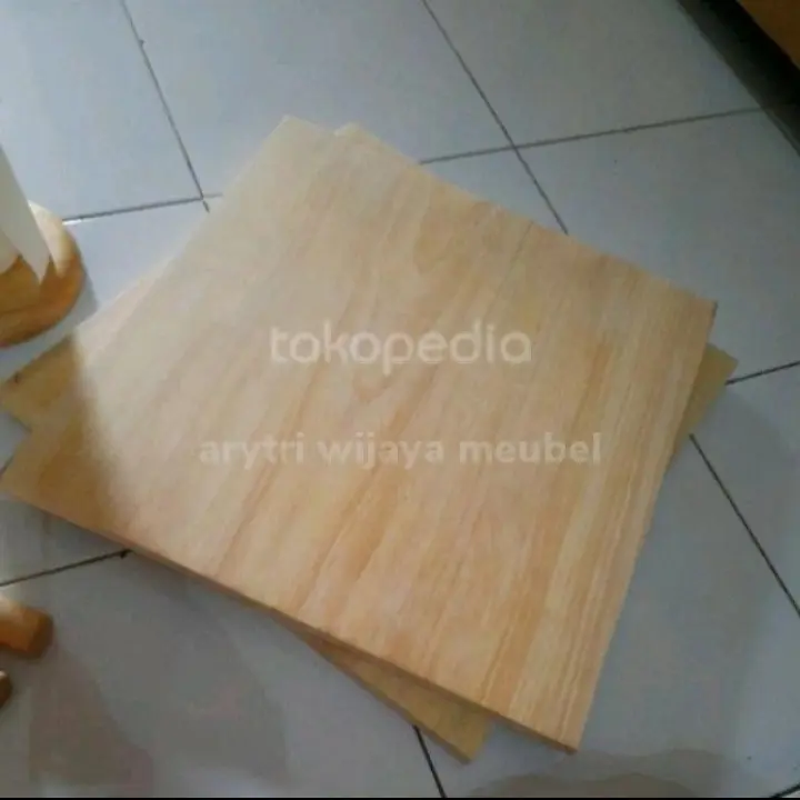 Talenan kayu mahoni 50×50 cm tebal 2 cm pastry board