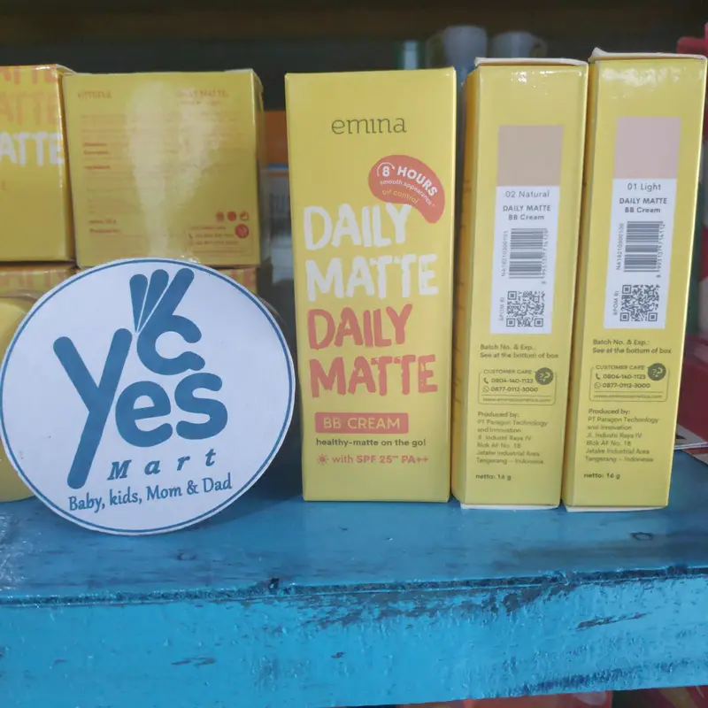 BB Cream Emina Daily Matte SPF 25 Foundation Pelembab Primer 3in1 Muka 3