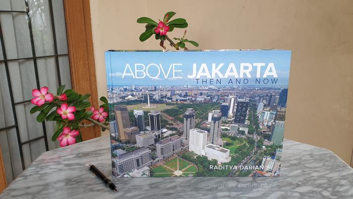 Gambar ABOVE JAKARTA - Then and Now dari Aerodrone Kota Tangerang Selatan Tokopedia