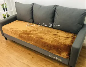 Krucils - Alas Sofa Bulu Rasfur Ukuran 200x150cm ( Coklat Muda )