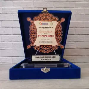 Plakat Piala Custom Murah dan Cepat design Sesukamu 3mm+box bludru