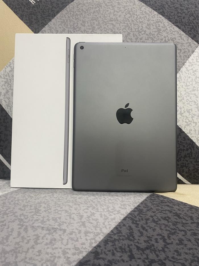 Gambar iPad 8 32GB Wifi Space Grey dari iCore Store_NEW Kota Bandung Tokopedia