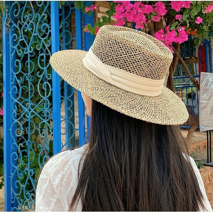 Gambar paper straw beach hat (2 colors) - Bikinibandit dari bikinibandit_NEW Kota Administrasi Jakarta Barat Tokopedia