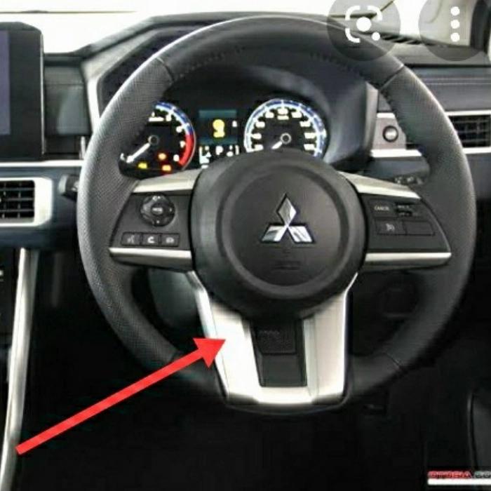 Gambar panel garnish stir mitsubishi xpander 2021 up warna silver original dari Arofik tsubasa shop Kota Bekasi Tokopedia