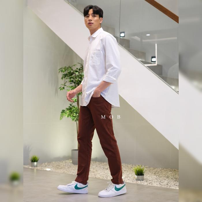 Gambar Celana Banana Republic Travel Slim Fit Teracotta Original dari Manlyapparellbranded Kab. Tangerang Tokopedia