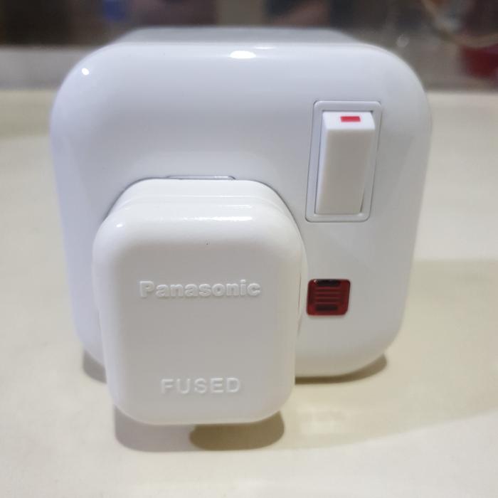 Gambar Panasonic Stop Kontak AC Set WBJ 1214W-3K1 dengan Saklar On/Off & Steker AC untuk Rumah dari Berlin Electric Kota Administrasi Jakarta Barat Tokopedia