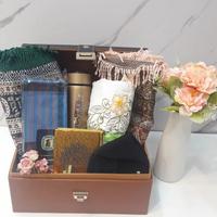 Gambar hampers lebaran idul Fitri READY/parsel lebaran/kado wedding muslim dari Vaganza Kids Kota Administrasi Jakarta Selatan 2 Tokopedia
