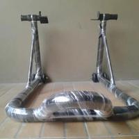 Gambar paddock motor niversal CB 150 R VIXION MEGAPRO TIGER SATTIA BYSHON dari Gudang Assesoris02 Kab. Tegal 4 Tokopedia
