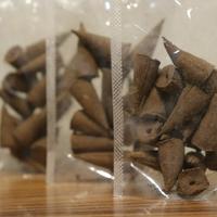 Gambar DUPA KERUCUT EXCLUSIVE GRADE SUPER INCENSE 50GR dari Agarwoodstore Kab. Gresik 3 Tokopedia
