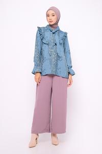 Gambar ZM Zaskia Mecca - Yuza Navy Blouse - Romansa Khatulistiwa Bunga Simpur dari ZM Zaskia Mecca Kab. Bogor 4 Tokopedia