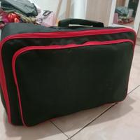 Gambar Tas efek / Semigigbag Multi Effect Gitar/Bass Red Grosir dari the jacker Kab. Kudus 1 Tokopedia