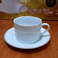 Gambar Cangkir Set Keramik Lis Emas (isi 6 pasang) dari Iby,shop Kota Administrasi Jakarta Barat 2 Tokopedia