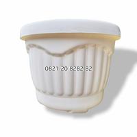 Gambar Pot Bunga 25 Putih Pot Plastik Pot Tulip 25cm Putih Pot tanaman bibit dari grosir botol_NEW Kota Tangerang 2 Tokopedia