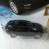 Gambar Hot Wheels Range Rover Velar. Card HW Turbo Series Tahun 2018. Warna Hitam Polos. dari Arum Garage1 Kota Bandung 3 Tokopedia