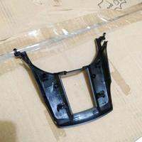 Gambar panel garnish stir mitsubishi xpander 2021 up warna silver original dari Arofik tsubasa shop Kota Bekasi 3 Tokopedia
