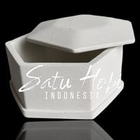 Gambar TEMPAT PERHIASAN HEXA/JEWELRY JAR/CANDY POT/ Home Decor dari Satoe hobi Kab. Tangerang 1 Tokopedia