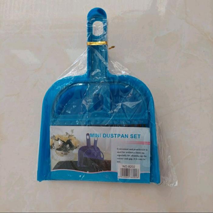 Gambar Sapu Debu Kecil / Mini Dustpan - Dapur Karya Mdn dari Dapur Karya Mdn Kota Medan Tokopedia