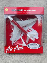 Gambar Mainan Anak Die Cast Diecast Pesawat Air Asia Merah dari tokoku.byfastop Kota Administrasi Jakarta Barat 1 Tokopedia