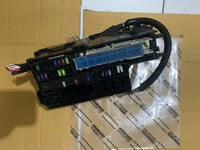 Gambar FUSE BOX SEKRING INOVA 2007-2015 BENSIN dari Gemspart_NEW Kota Bekasi 2 Tokopedia