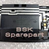 Gambar Lampu Plafon Depan Honda Jazz S RS GE8 2008-2013 Original Asli dari BSK Sparepart Kota Administrasi Jakarta Utara 3 Tokopedia