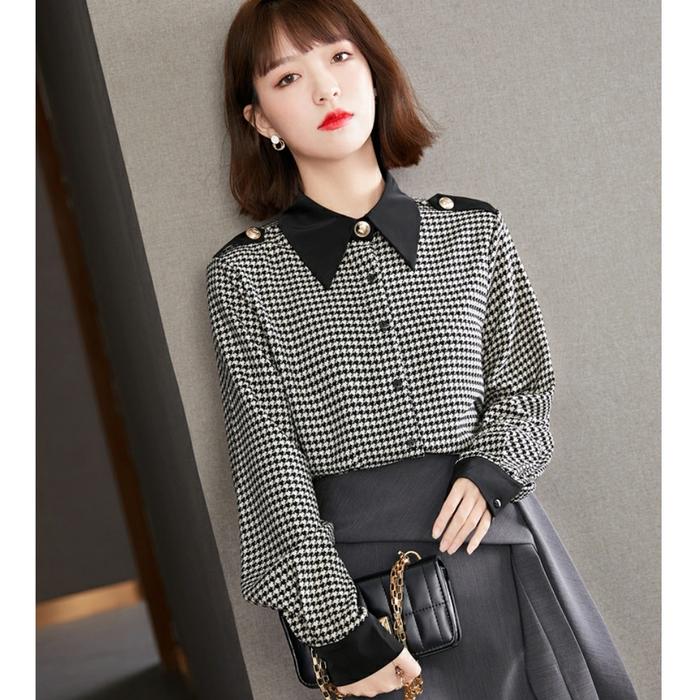 Gambar Kemeja Shoulder Strap Ador/Baju Kemeja Kotak Atasan Basic Premium Baru dari Dewi Id Kota Administrasi Jakarta Selatan Tokopedia