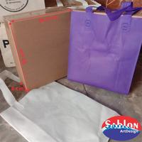 Gambar SABLON Goodiebag Spunbond HLS uk.25x35x8 cm 5 WARNA 1 SISI dari Sablon ArtDesign Kab. Tangerang 2 Tokopedia