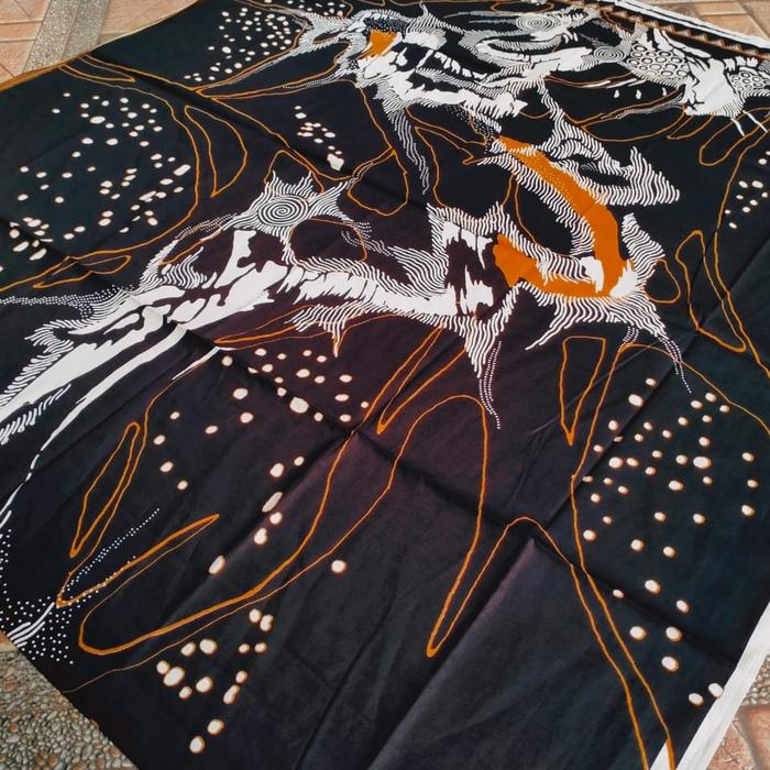 Gambar Kain Batik Solo motif abstrak hitam bintik dari Solo Batik Batik Kab. Sukoharjo Tokopedia