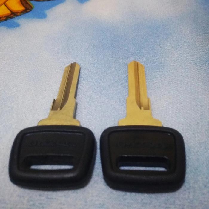 Gambar Kunci Mobil Volvo seri 960 244 245 740 dari By Taye.ZA Kota Depok Tokopedia