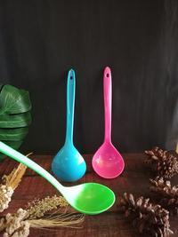 Gambar Centong Sayur Plastik Sendok Sayur Warna dari Jamanu Store Kab. Malang 2 Tokopedia