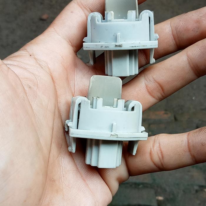 Gambar socket lampu bagasi civic vti dari SatriaAutoparts Kab. Magelang Tokopedia