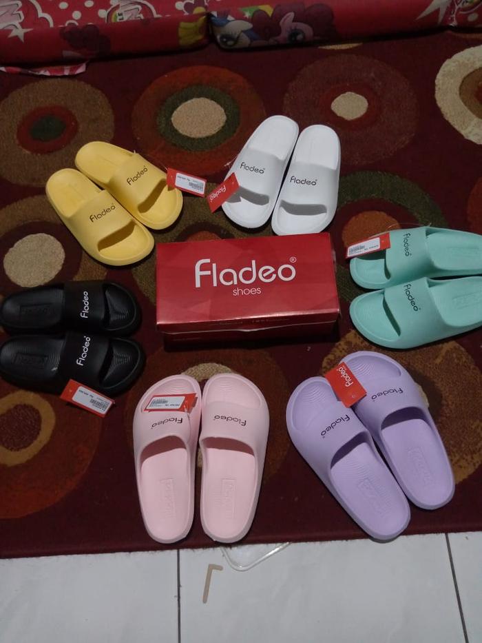 Gambar Sandal Slide (slop/selop) Slip On Wanita Fladeo dari wealthtreez Kab. Tangerang Tokopedia