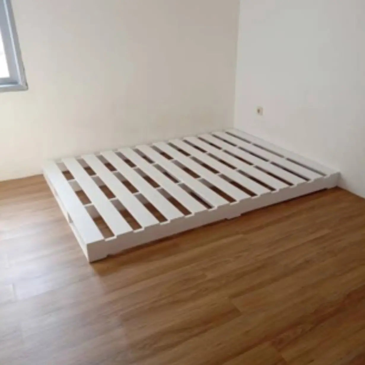 dipan minimalis 200x200