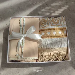 Parcel Ramadan Premium Hampers Mukena Katun + Sajadah Dari SiManis