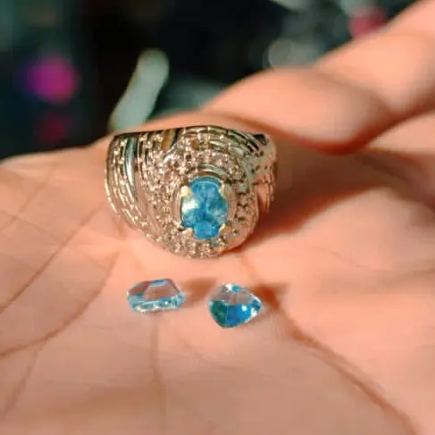 BATU BLUE TOPAS BIG SIZE