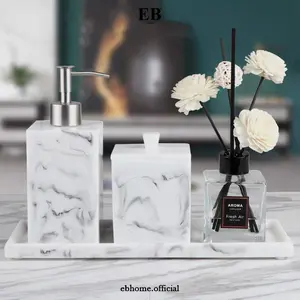 Perlengkapan Kamar Mandi Set / Luxury Marble Bathroom Hype 106/3-4