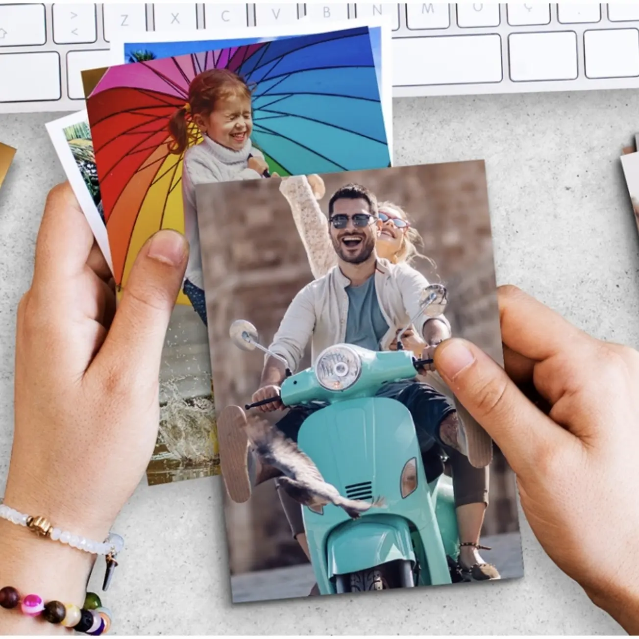 Cetak foto 3R(Postcard/8,9x12,7cm) dan 4R(Jumbo/10x15,2cm)