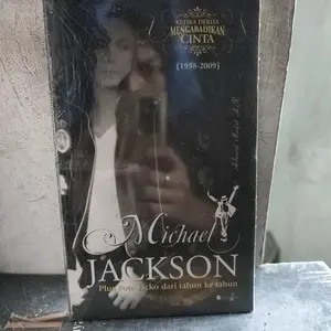 michael jackson plus foto jacko dari tahun ke tahun vsp1
