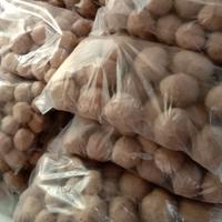 Gambar Bakso. daging sapi home made tanpa pengawet free bumbu. dari Frozen Food Ibu Dewi Kota Depok 2 Tokopedia