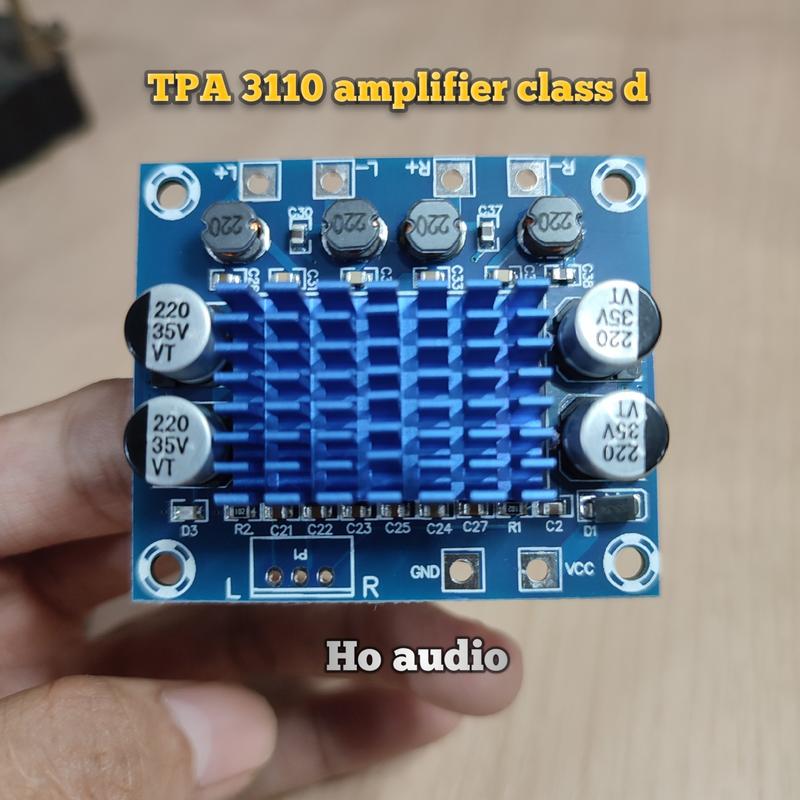AA-AB32392 - 2x1000W Amplificatore in Classe D AA-AB32392 - 2x1000W Amplificatore in Classe D