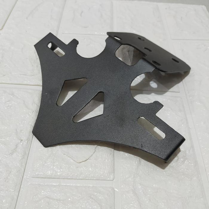 Gambar tail tidy R15 V3 vva dudukan plat nomor belakang lipat r15 V3 vva dari zoezoe sparepart Motor Kota Administrasi Jakarta Barat Tokopedia
